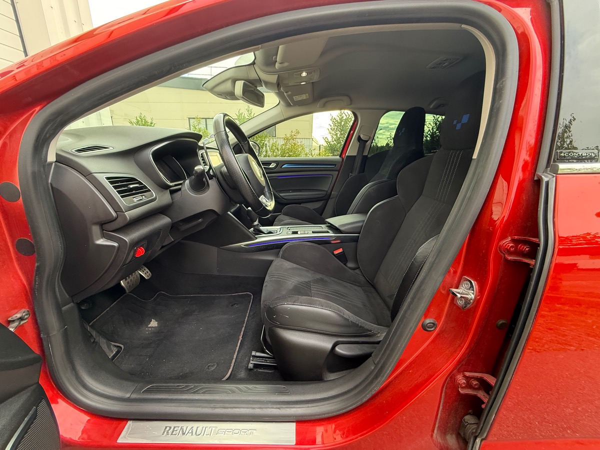 RENAULT Megane IV GT 1.6 TCE 205 EDC7