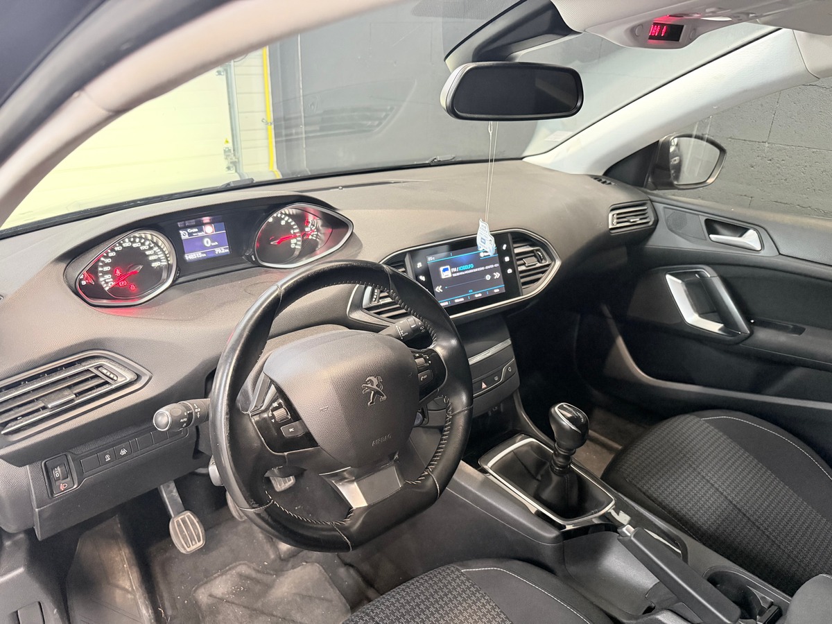Peugeot 308 1.5 BLUE HDI 130 ACTIVE