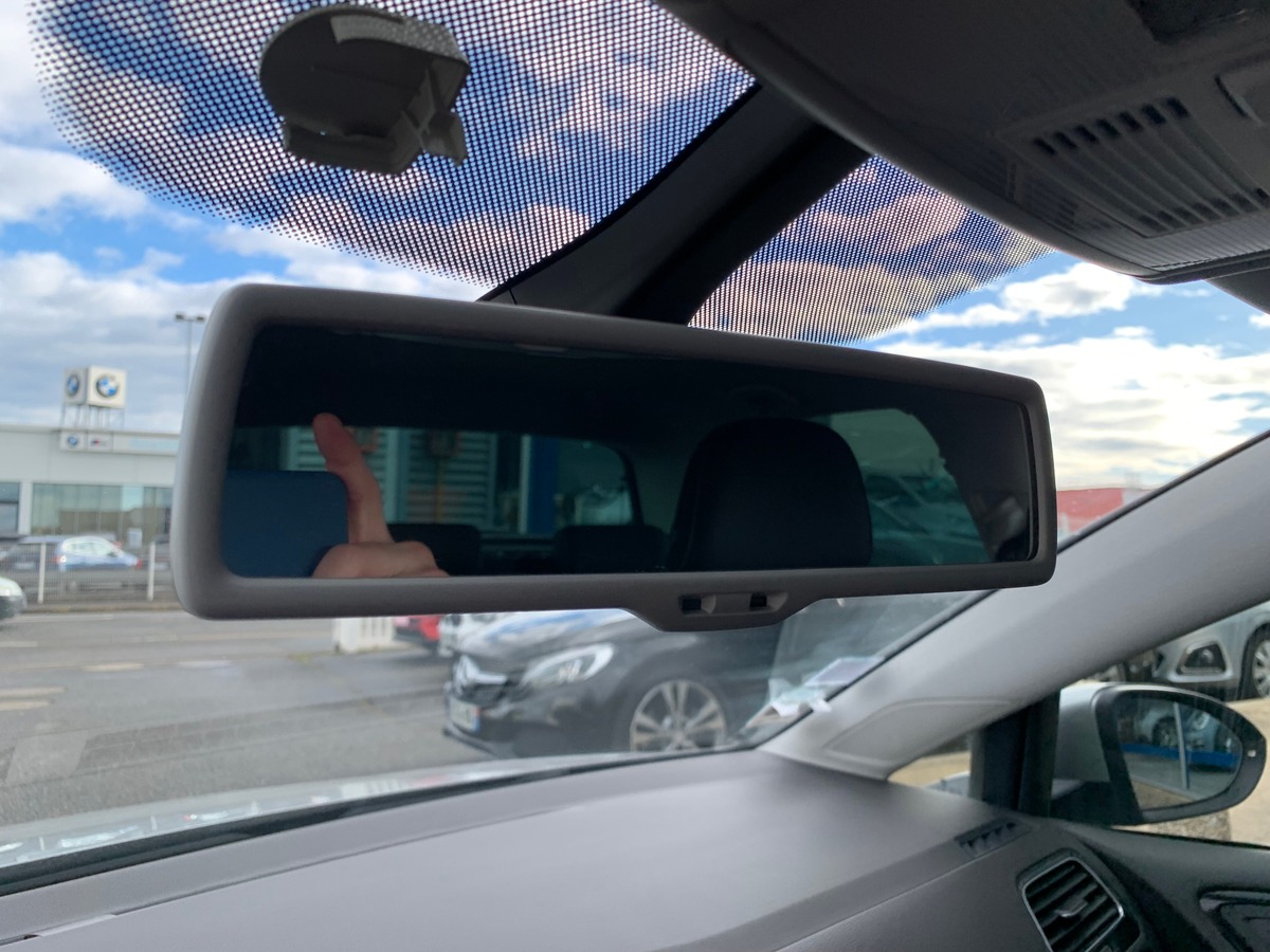 Volkswagen Golf 105 ch | Régulateur vitesse | Radar de stationnement avant arriére | GPS | Bluetooth