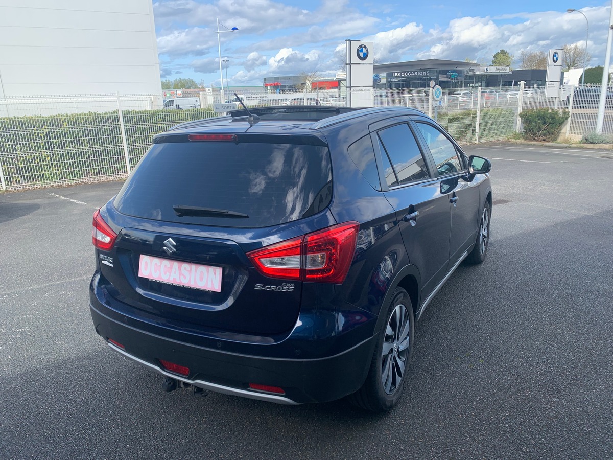 Suzuki SX4 S-Cross 140 | Style | Toit ouvrant panoramique | Régulateur vitesse adaptatif | Caméra