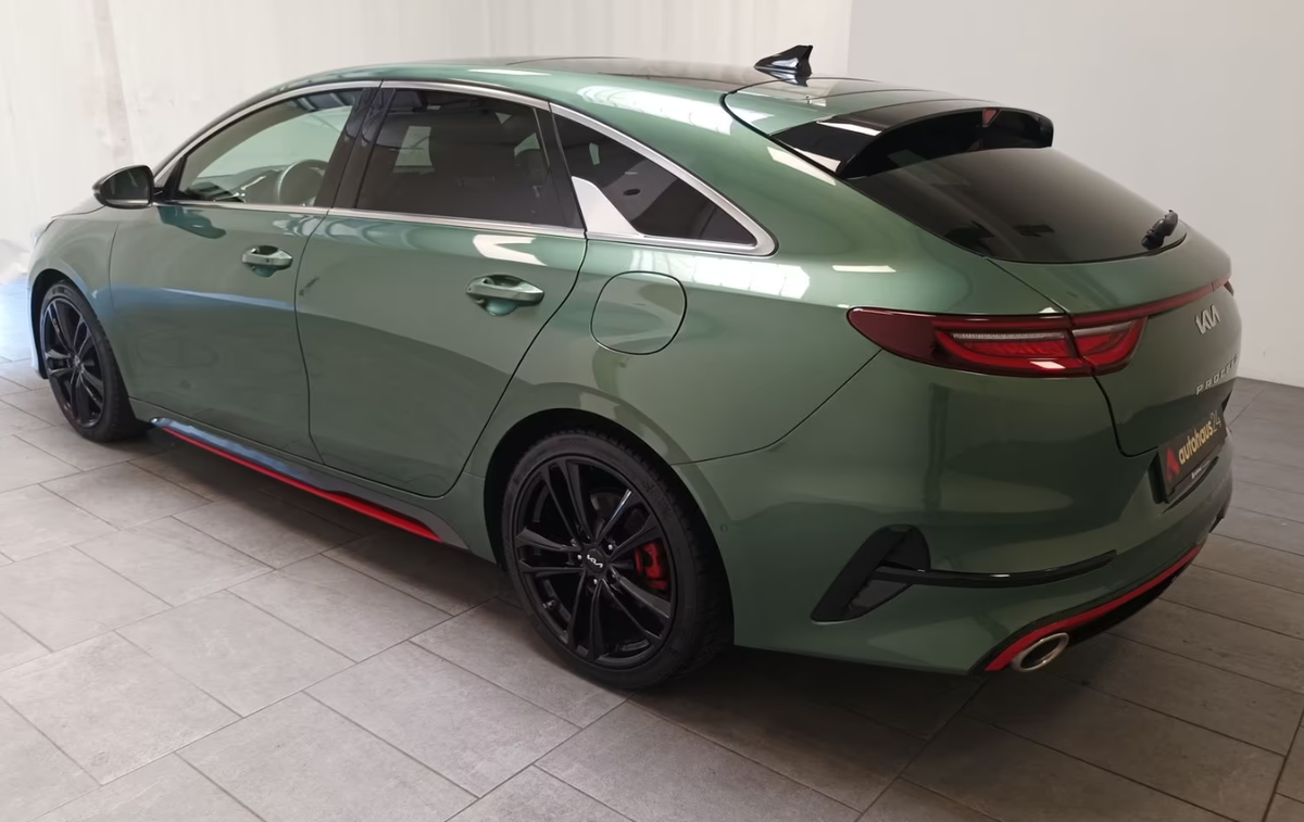 Kia ProCeed 1.6 T-GDI 204ch GT DCT7