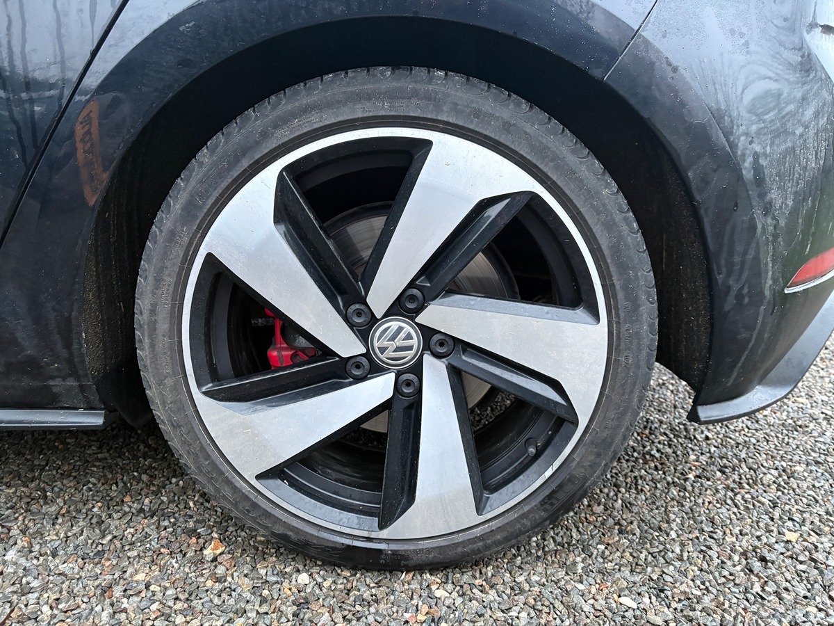 Volkswagen Golf 7 GTI 230CH Perfomance