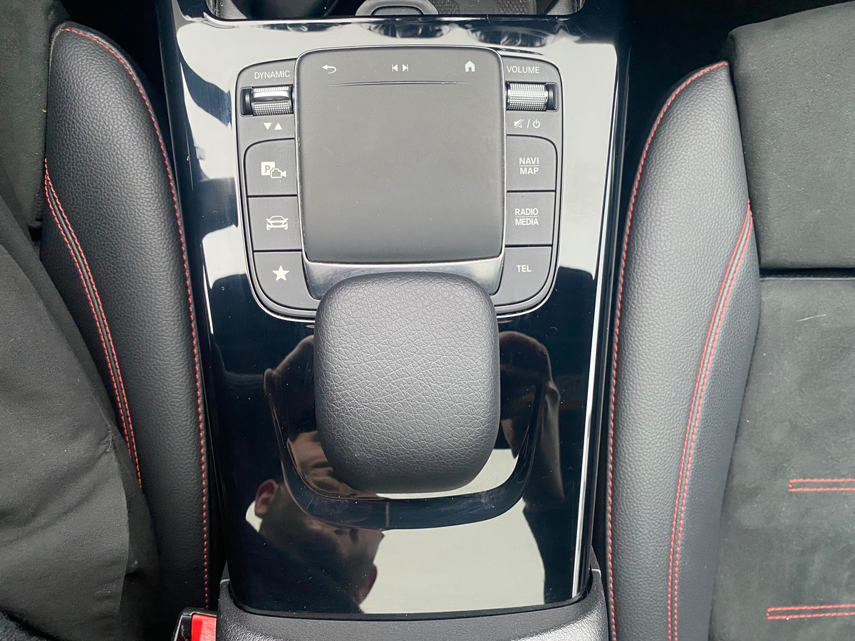 Mercedes-Benz CLA Shooting Brake 163 ch | AMG LINE | Pack premium plus | Avertisseur d'angle mort