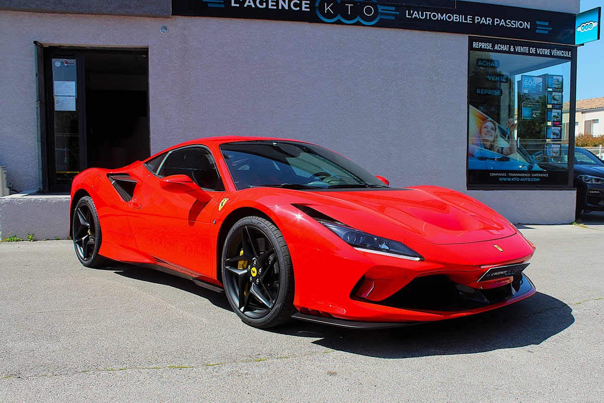 Ferrari F8 Tributo COUPE 3.9 DCT V8 BiTurbo 720 ch 1ère MAIN  ROSSO SCUDERIA - ORIGINE FRANCE