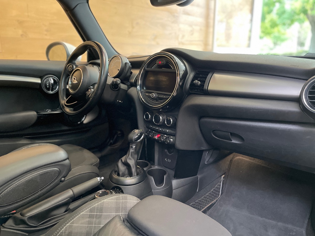 Mini Cooper HATCH Cooper D 116 Pack chilli