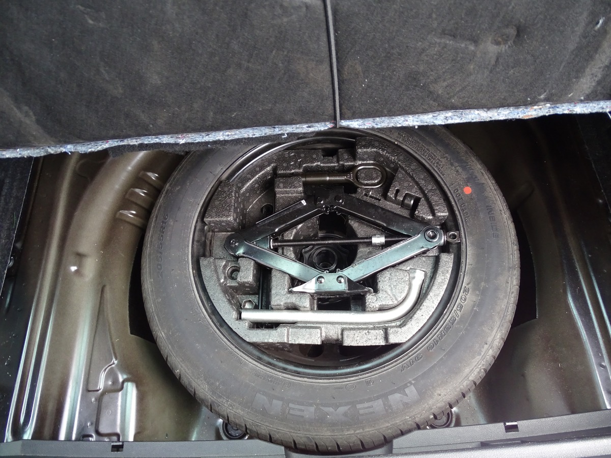 Skoda Superb III (2) COMBI 2.0 TDI 190 SCR SPORTLINE DSG7