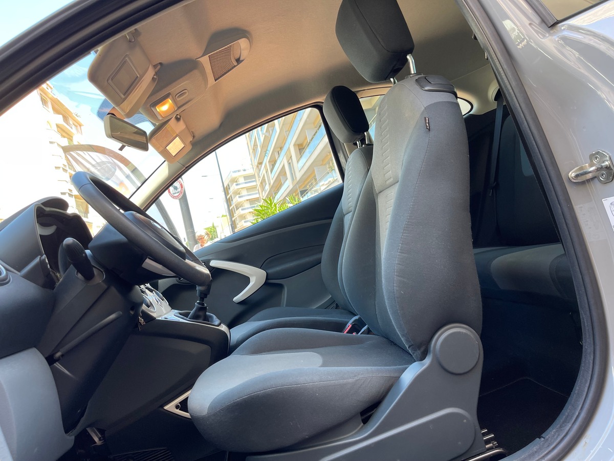 Ford Ka 1.2i - 69 s&s premiere main
