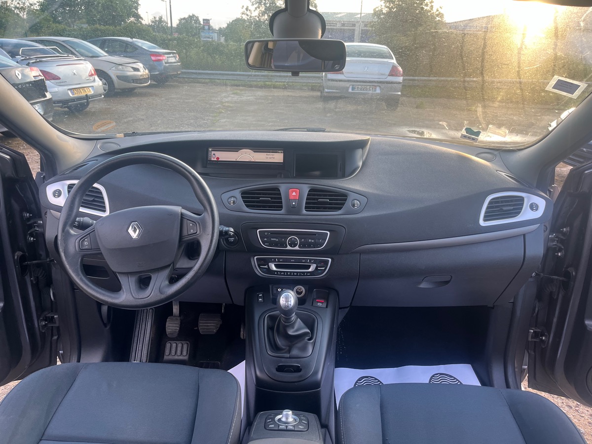 RENAULT Scenic 1.5 dci