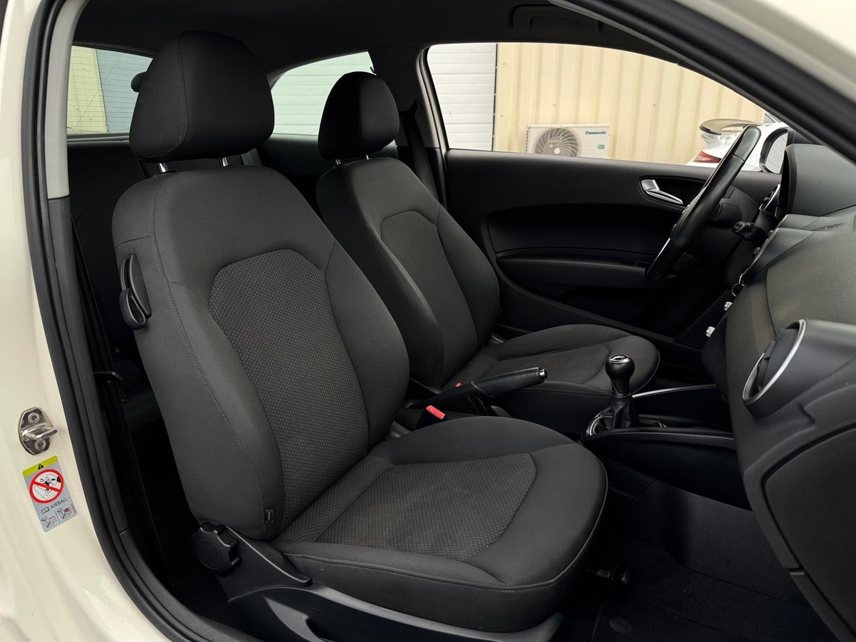 Audi A1 1.6 TDI 90 Ambiente BVM