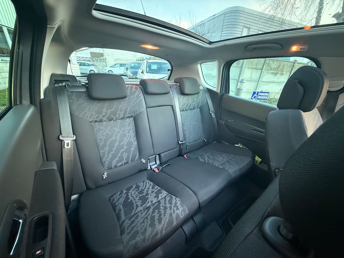 Peugeot 3008 1.6 HDI 112 CV 1er mains 4XCBL