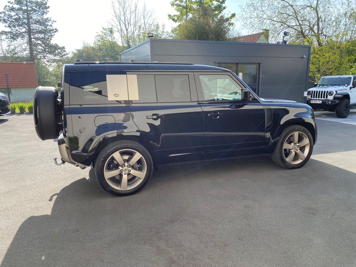 LAND ROVER DEFENDER 110 P400E HSE COUPE DU MONDE / 18850 KMS