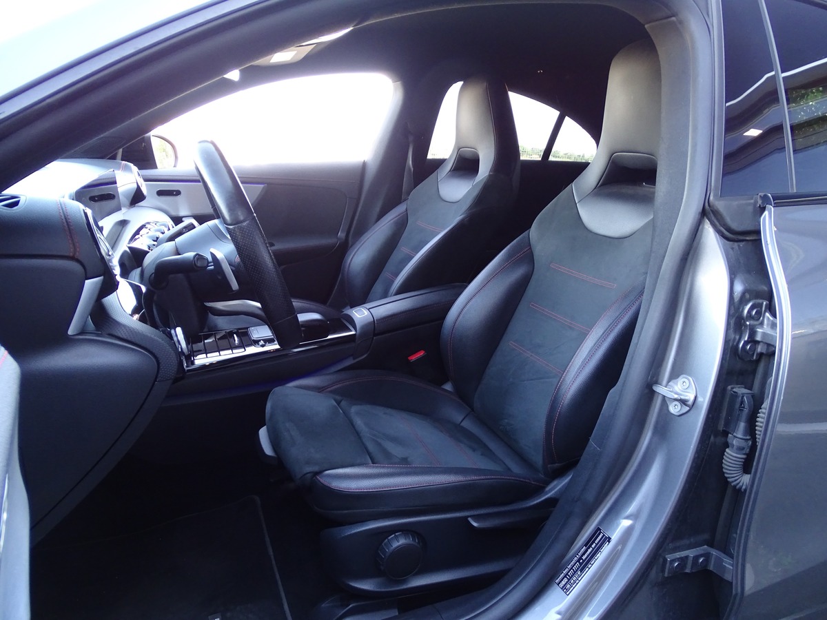 Mercedes-Benz CLA II COUPE 200 D AMG LINE bva8