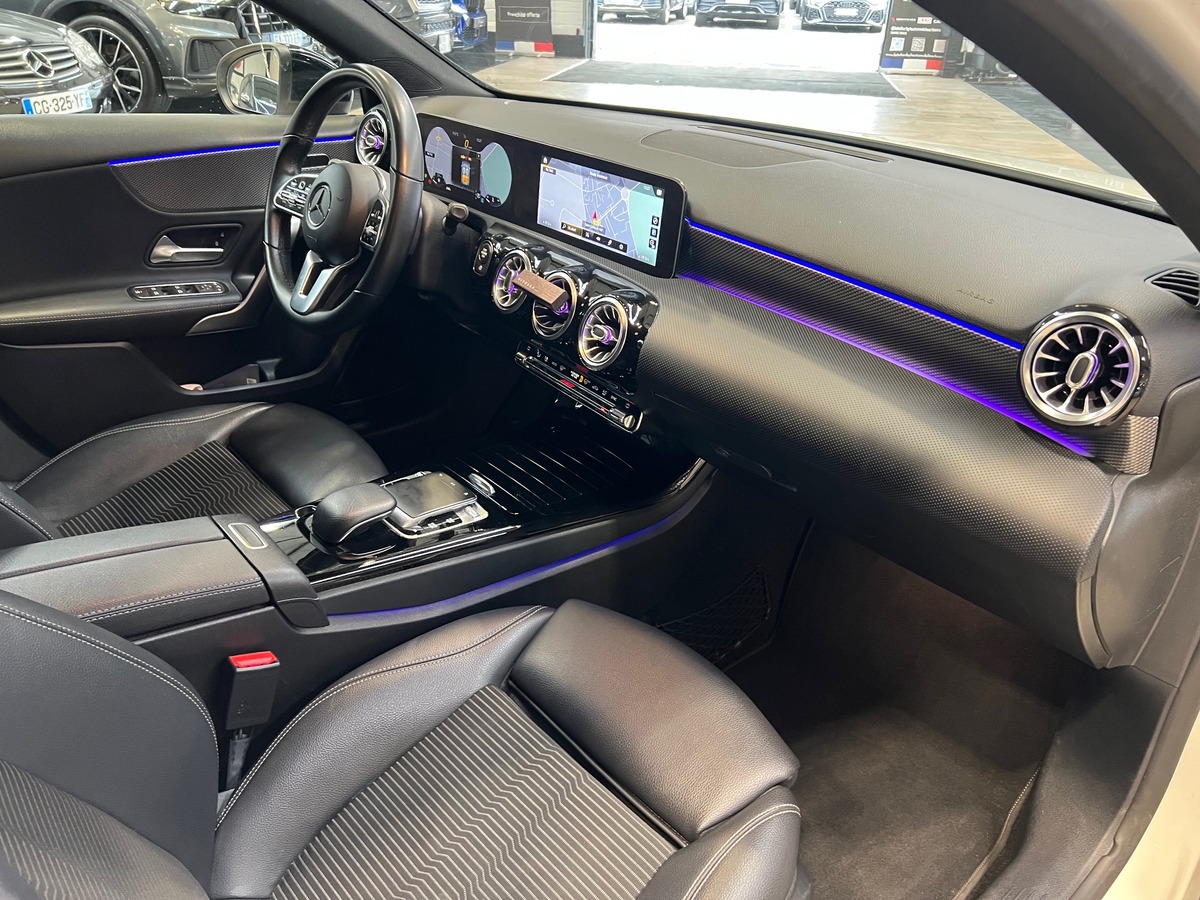 Mercedes-Benz Classe A IV 180 D 116 SENSATION PREMIUM PACK 7G-DCT