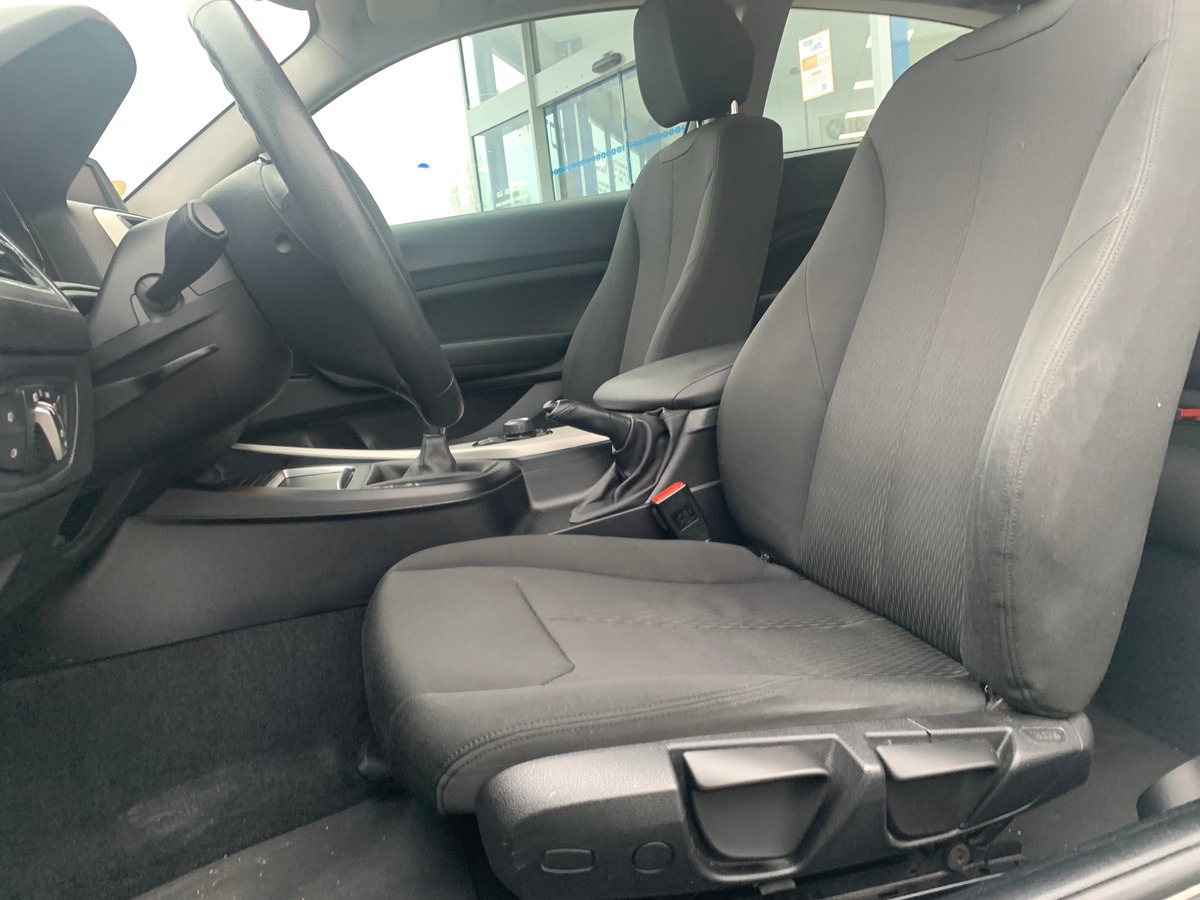 Bmw Série 1 95 ch | Lounge | Radar de stationnement arriére | Bluetooth | Régulateur de vitesse