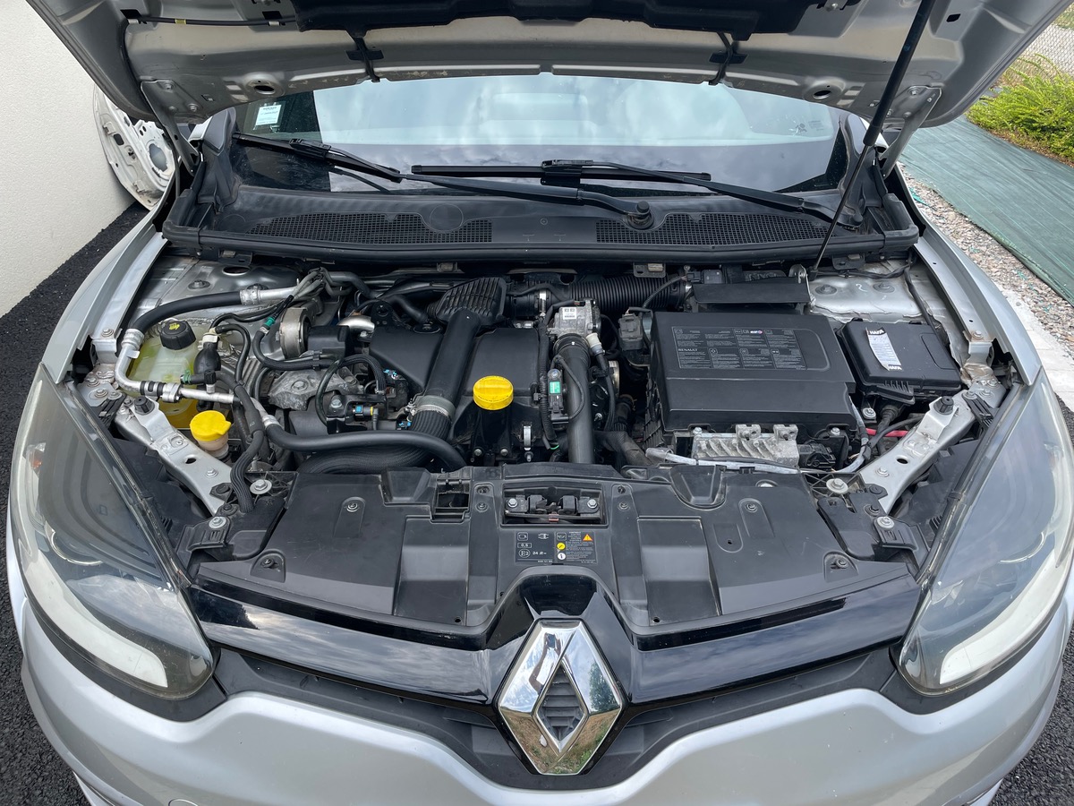 RENAULT Megane III CC 1.5 dCi (110 ch)