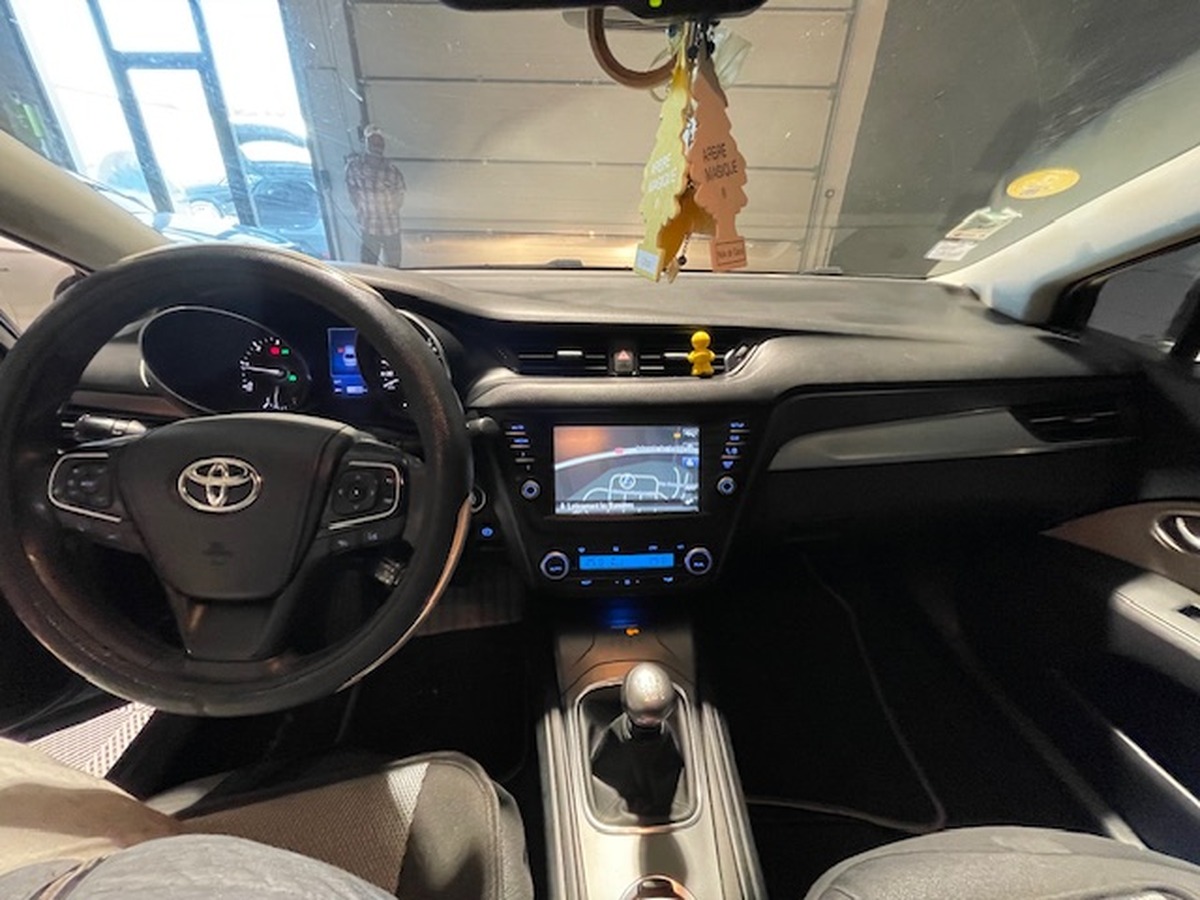Toyota Avensis 2.0 D 143CV