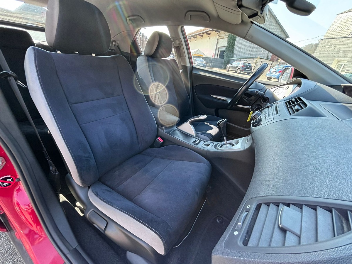 Honda Civic 2.2 CTDI 140 Elegance - Révisée - Garantie