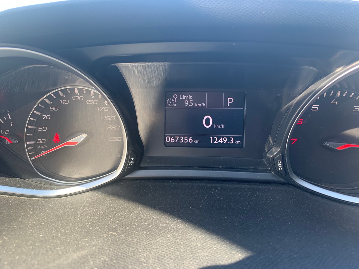 Peugeot 308 130 ch | Allure | Premiére Main | Caméra de recul | Radar avant | Régulateur de vitesse