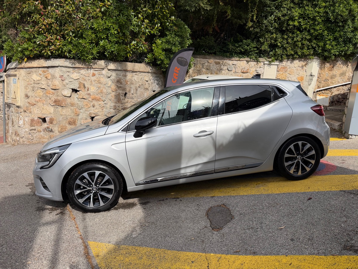 RENAULT Clio V E-TECH 1.6 i 145 CV Hybrid / Intens / CarPlay / Caméra / KM Réel