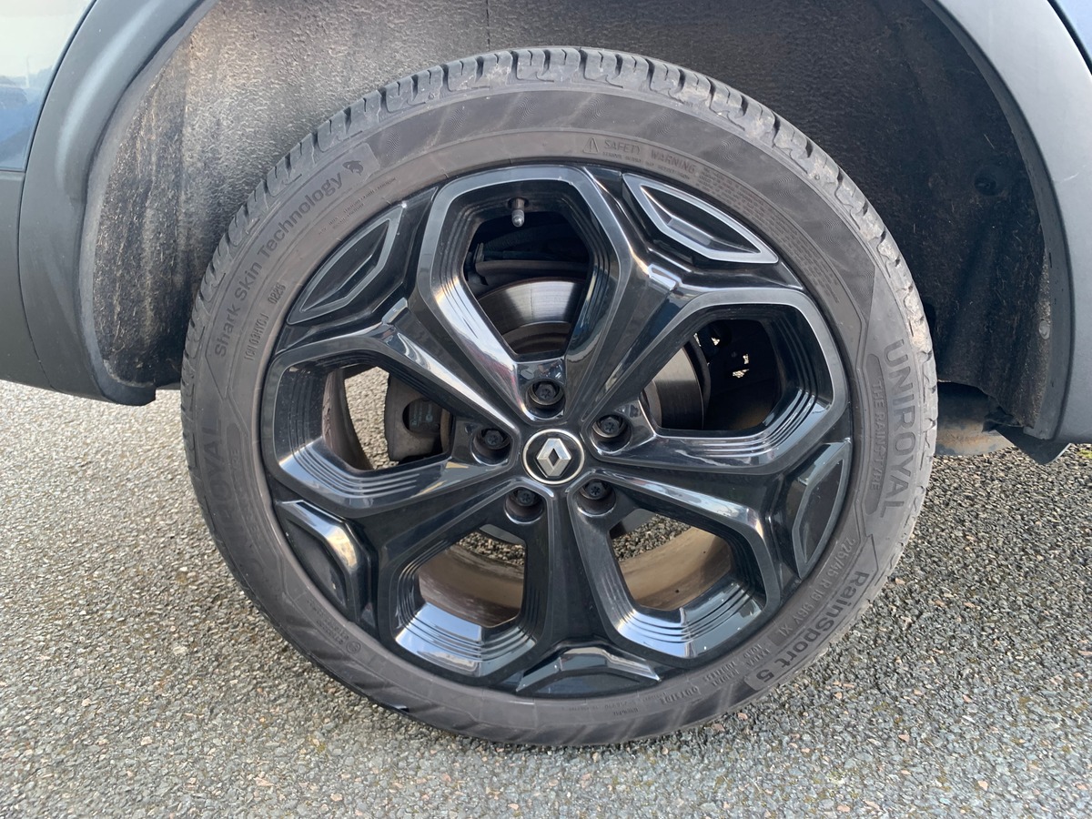 RENAULT Kadjar 150 ch | Black Edition SL | 4WD | Toit Panoramique | Caméra recul | Attelage | BOSE