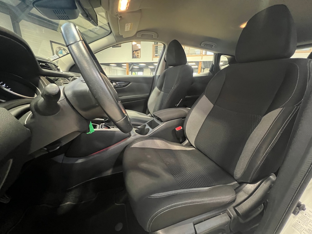 Nissan Qashqai 2WD 1.2 DiG-T 115 CH BVA6 Xtronic 