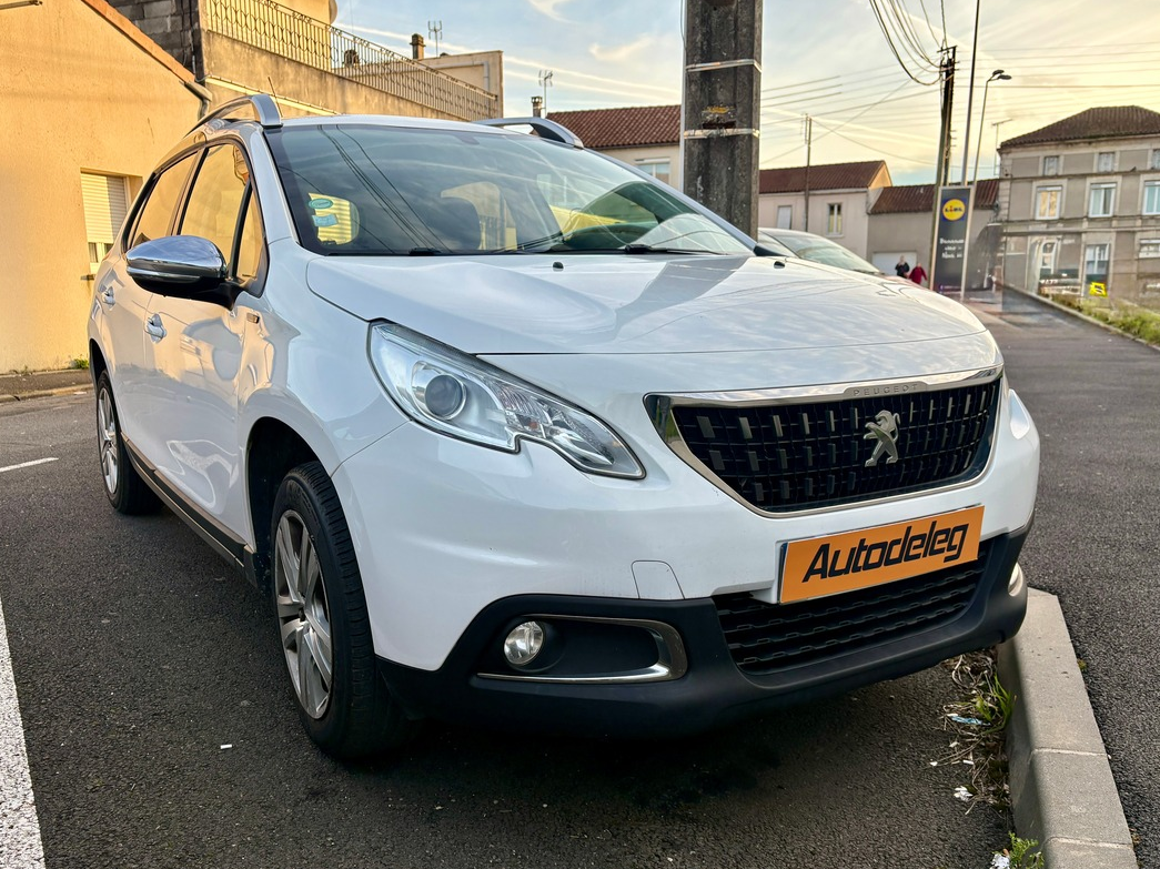 Peugeot 2008 1.2 82CH STYLE 4.0CV - GARANTIE 1 AN