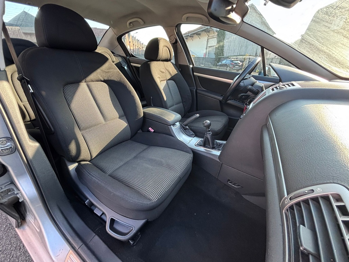 Peugeot 407 2.0 HDI 135CH Premium Pack - Révisé - Garantie