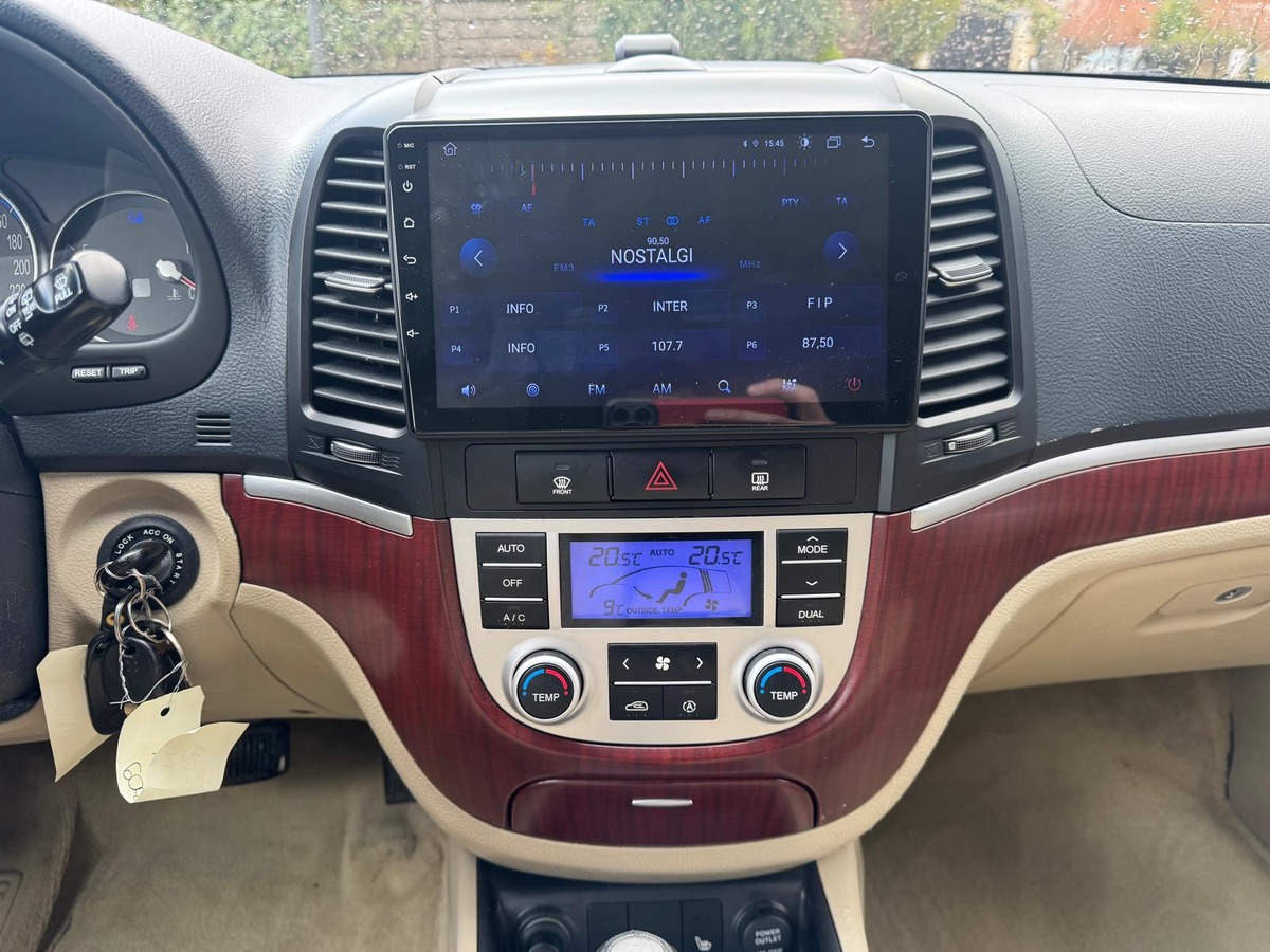 Hyundai Santa Fe 2.2 CRDi 150-Boite Auto-Attelage-Pack Confort-Garantie