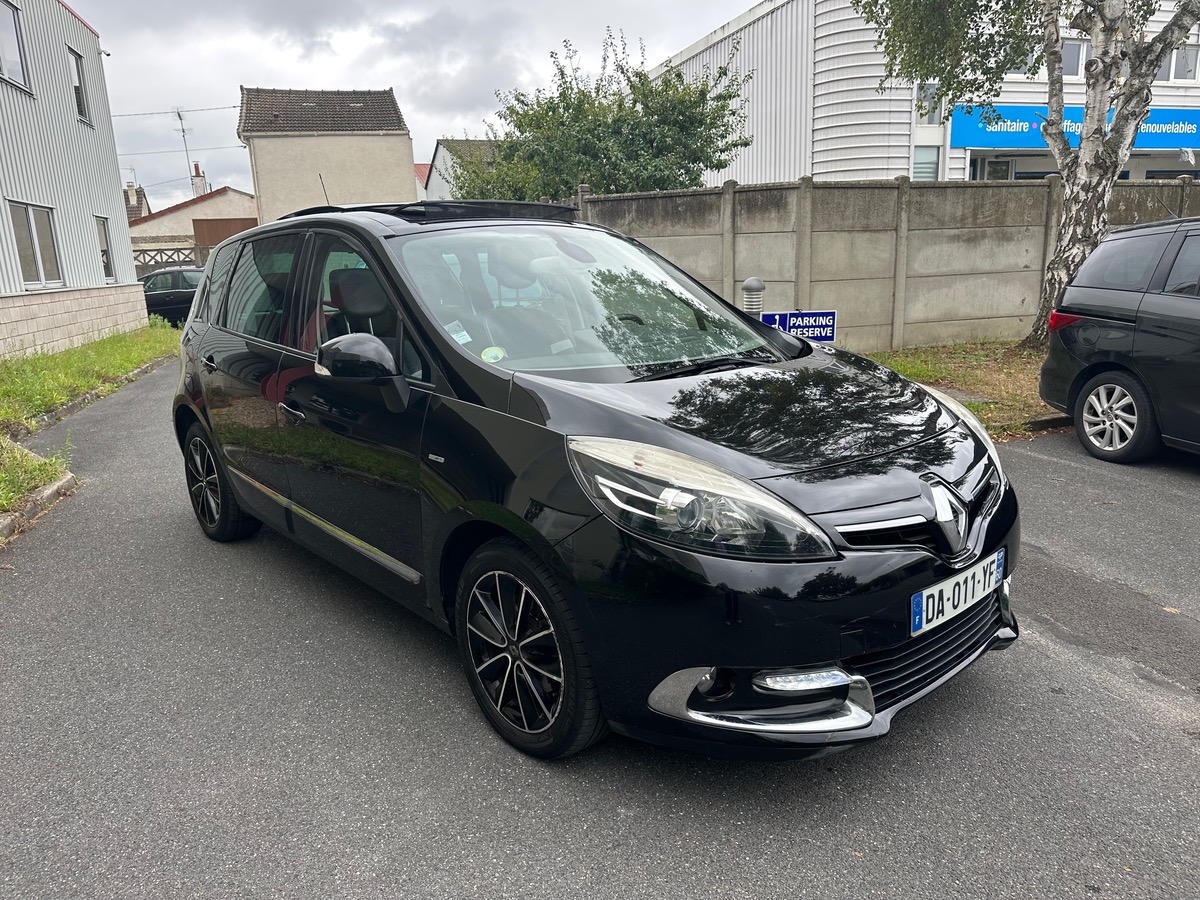 RENAULT Scenic 1.5 DCI 110 CV 1er main BOSES