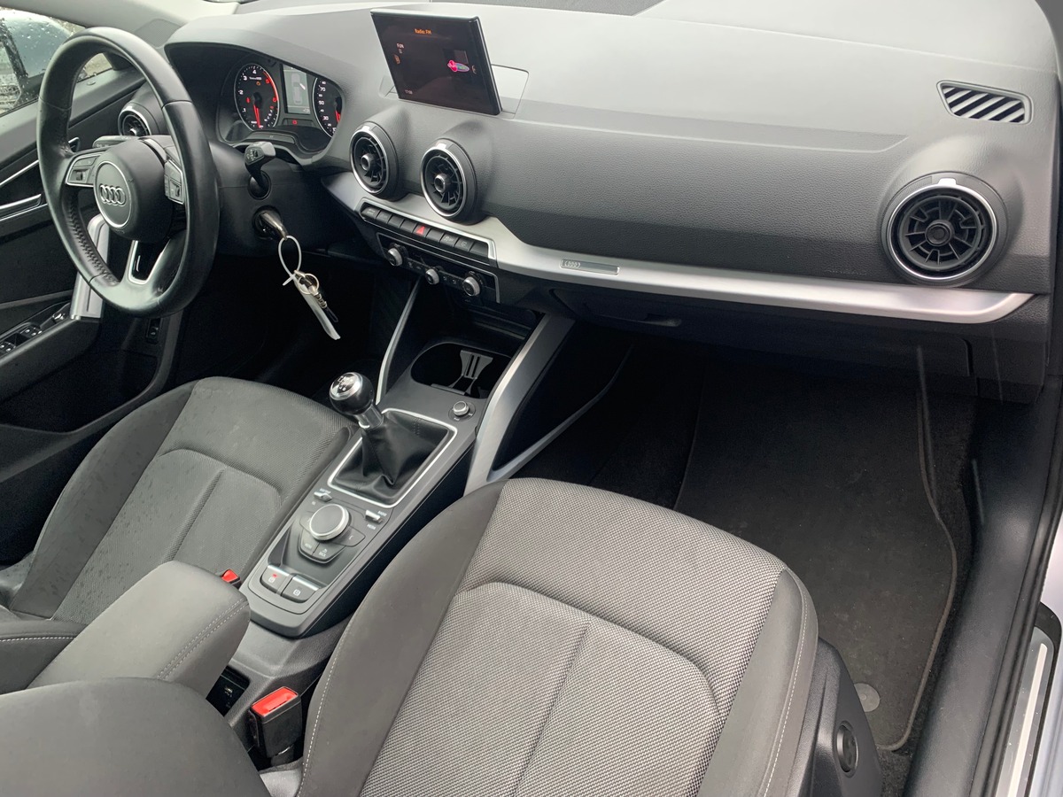 Audi Q2 115 ch | Sport | Toit ouvrant | Régulateur vitesse | Radar | Bluetooth | Coffre électrique