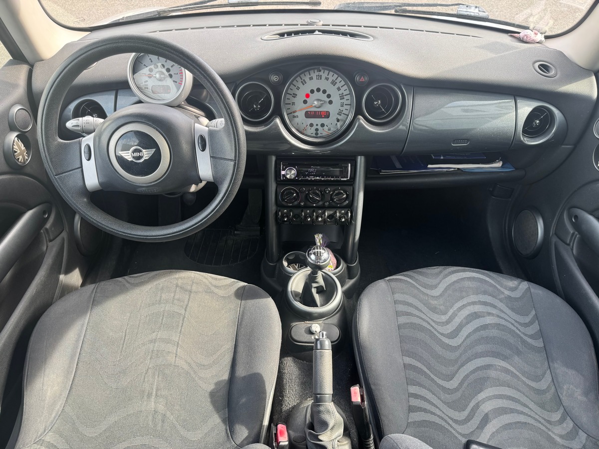 Mini Mini 90 ch | One | Vitres avant électriques | Direction assistée | Autoradio | Sellerie Tissus