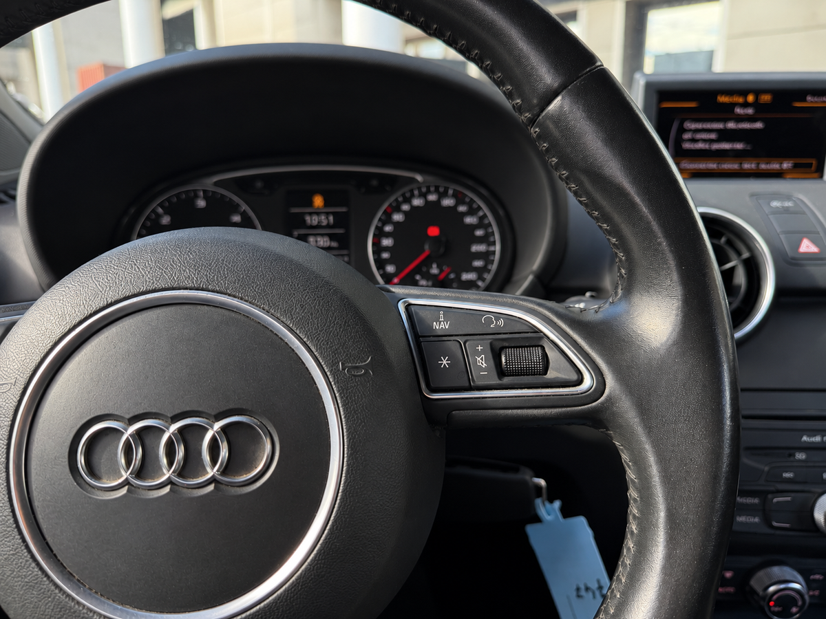 Audi A1 Sportback Attraction 1.6 TDI 90 ch - Suivi d'entretien