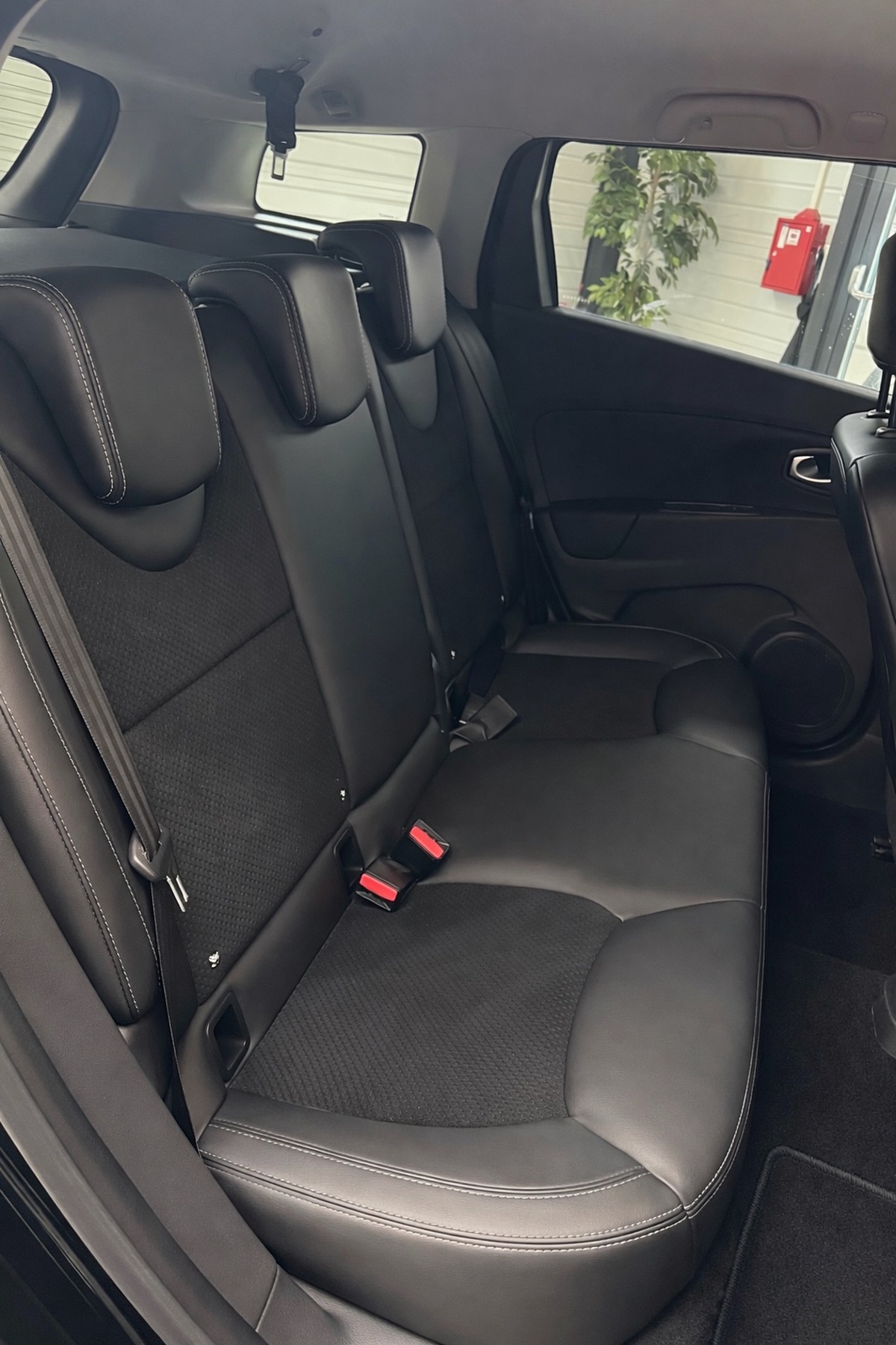 RENAULT Clio IV ESTATE INTENS 1.5 dci 110ch