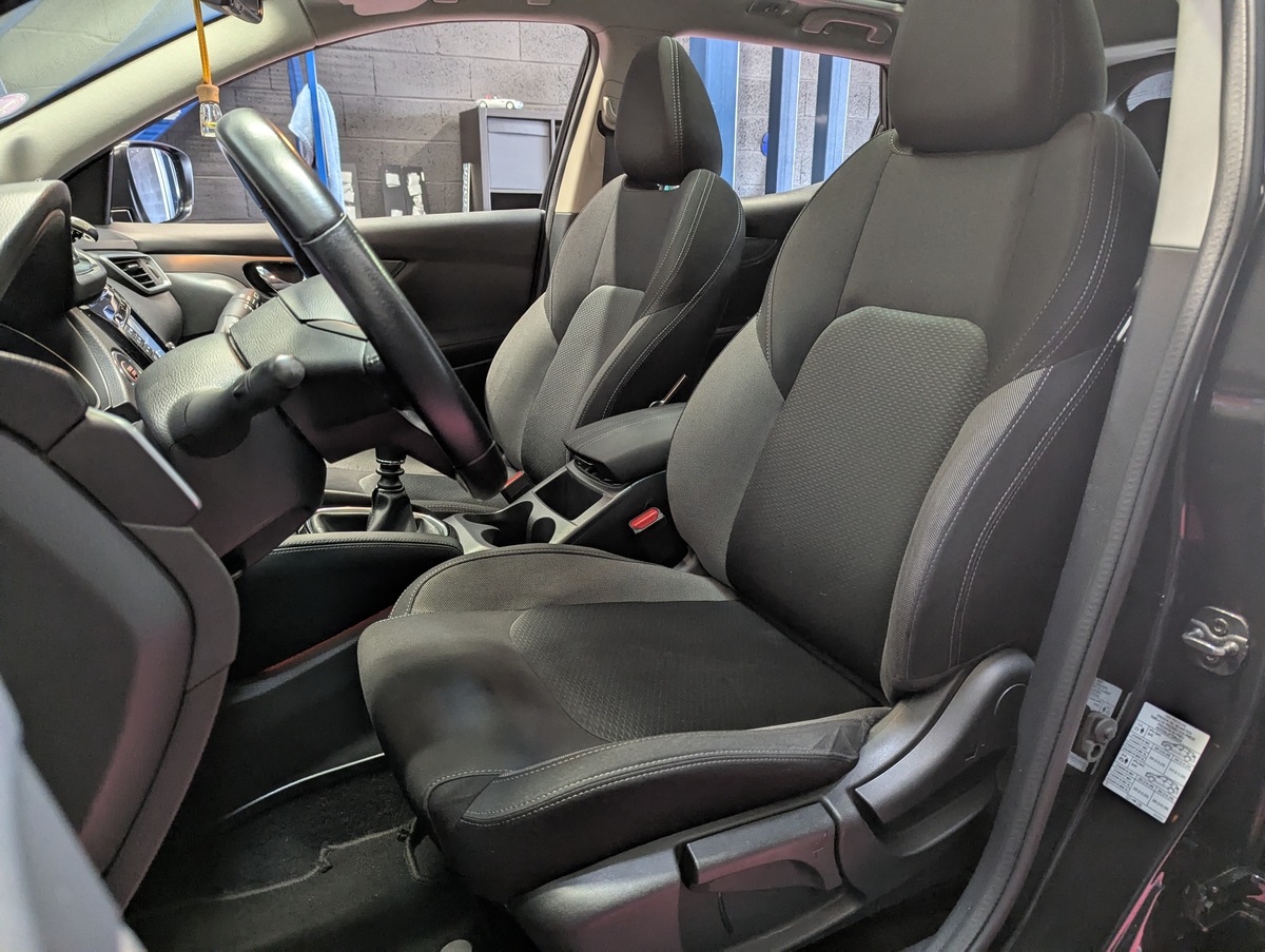 Nissan Qashqai 1.2 dig TEKNA