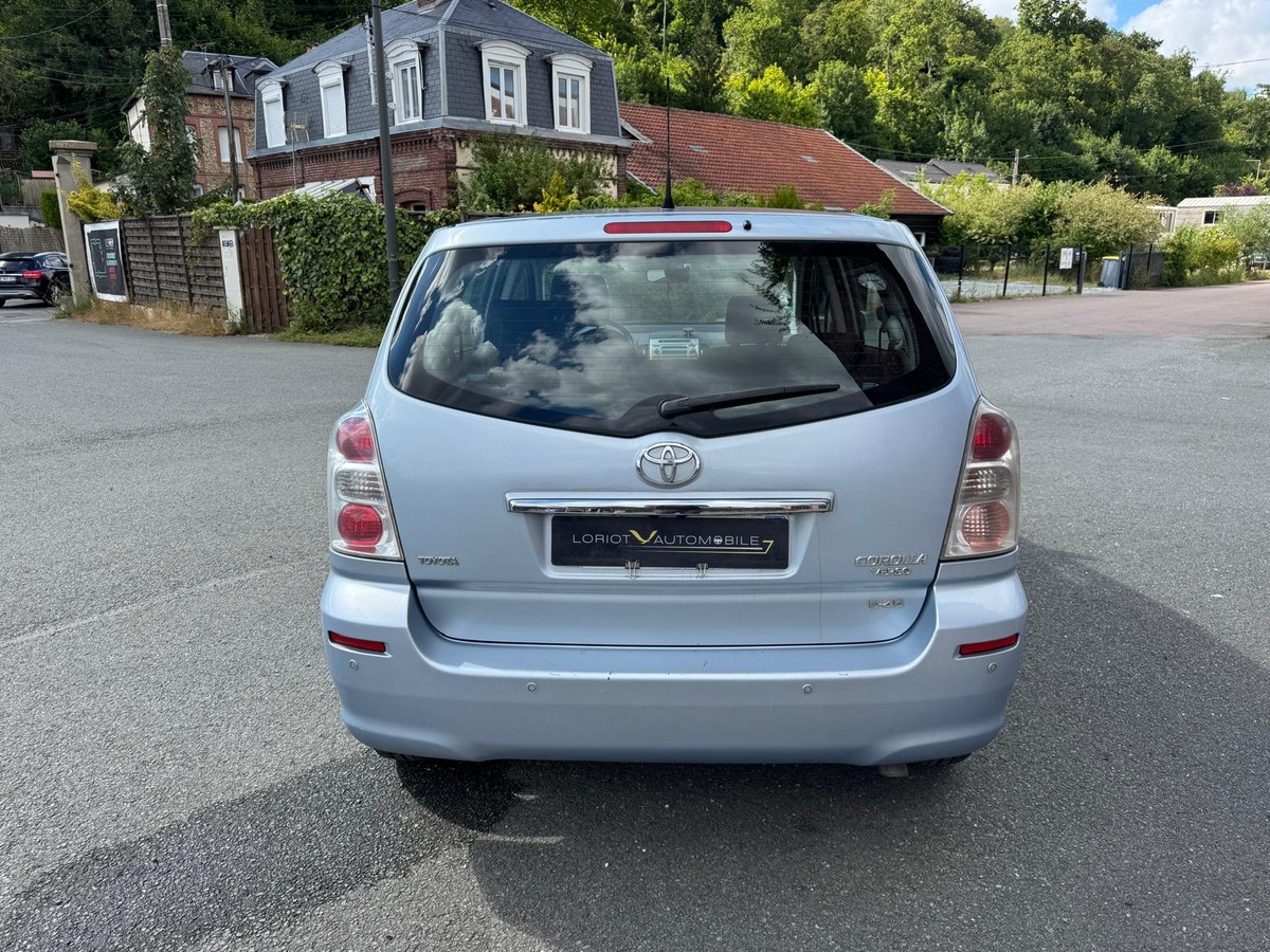 Toyota Corolla Verso 7 places- Facelift- 2.2 D4-D 136cv