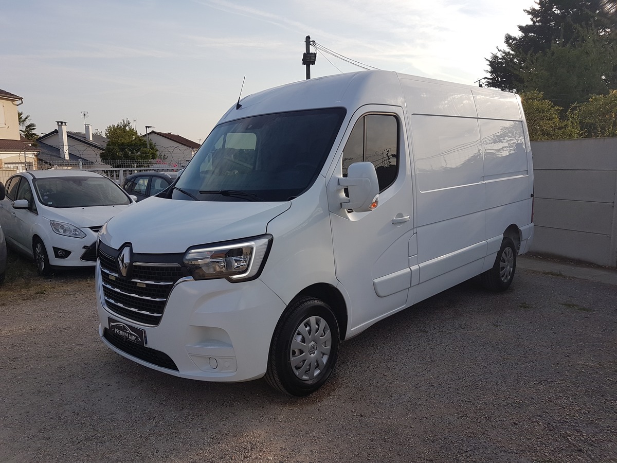RENAULT Master