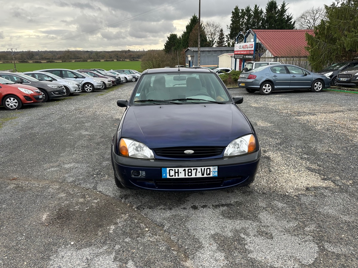Ford Fiesta 1.25i  75cv petit prix 