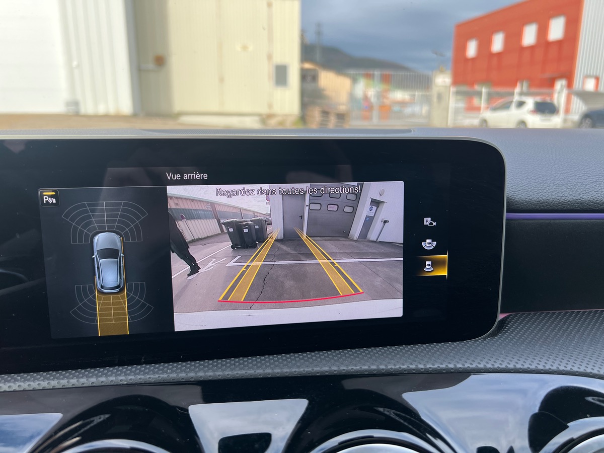 Mercedes-Benz Classe A 200d AMG LINE 150cv, SUIVI COMPLET, TOIT OUVRANT, CARPLAY, LED, MULTIBEAM