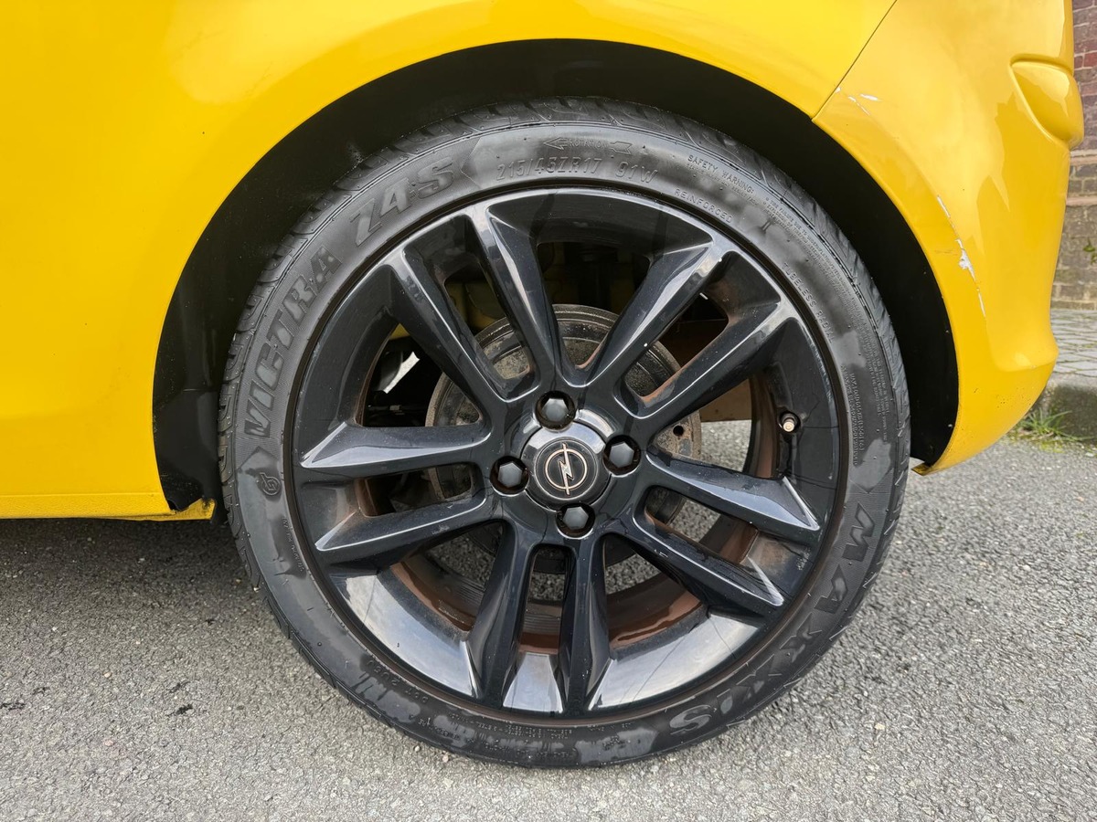 Opel Corsa 1.4 100 Color Edition-GARANTIE