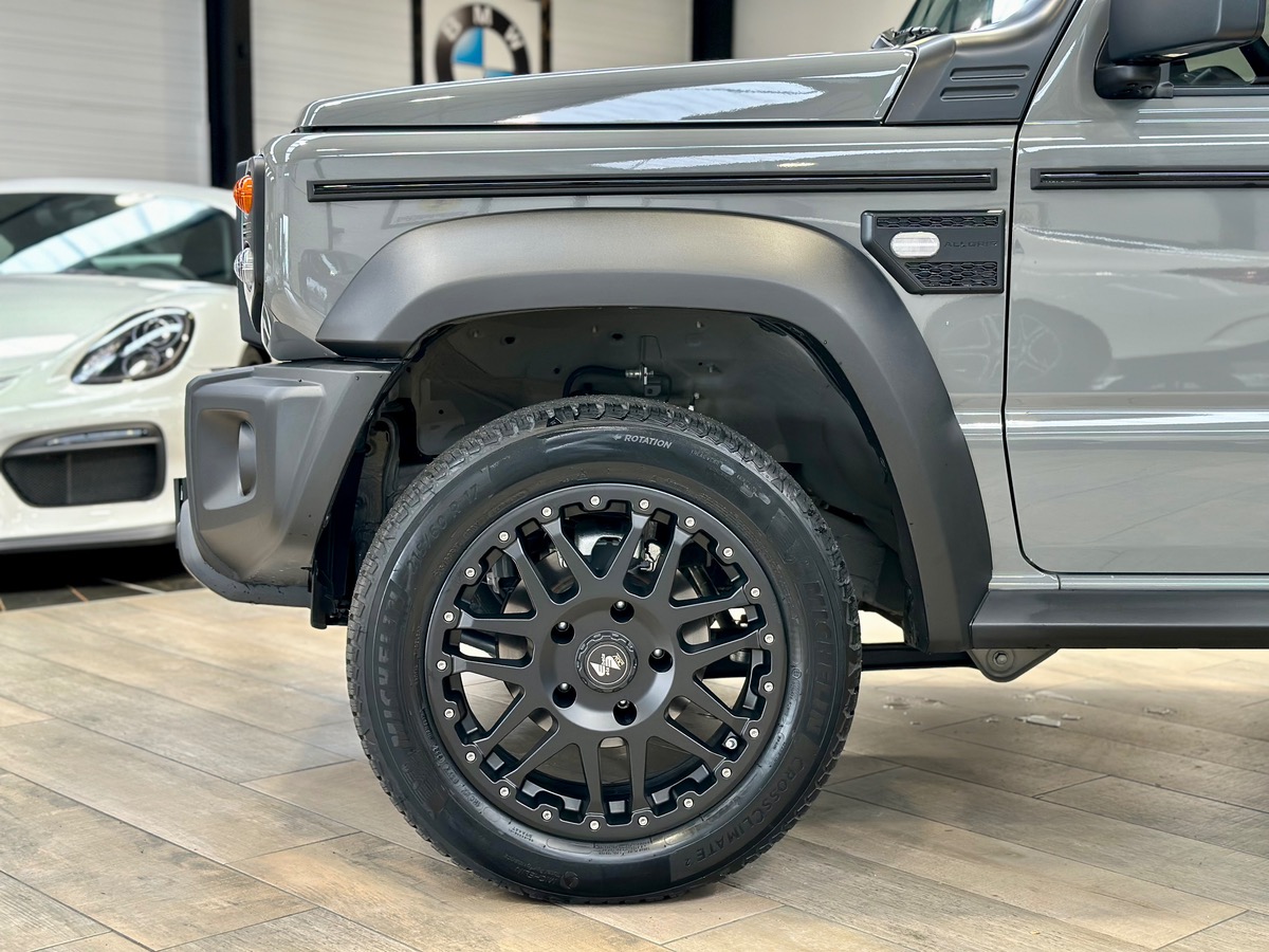 Suzuki Jimny II 1.5 VVT 102 Privilege AllGrip BVM5 1ère Main FR j
