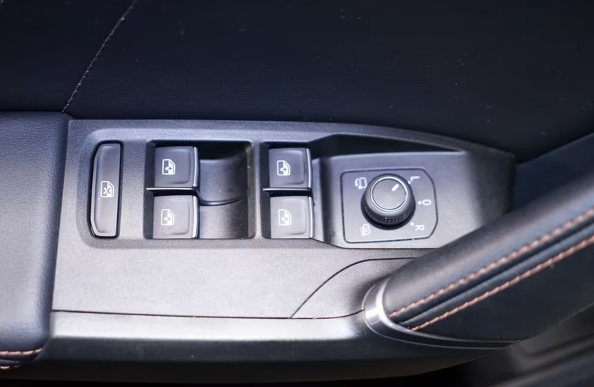 Cupra Formentor 1.4 e-HYBRID 245ch VZ DSG6 Attelage