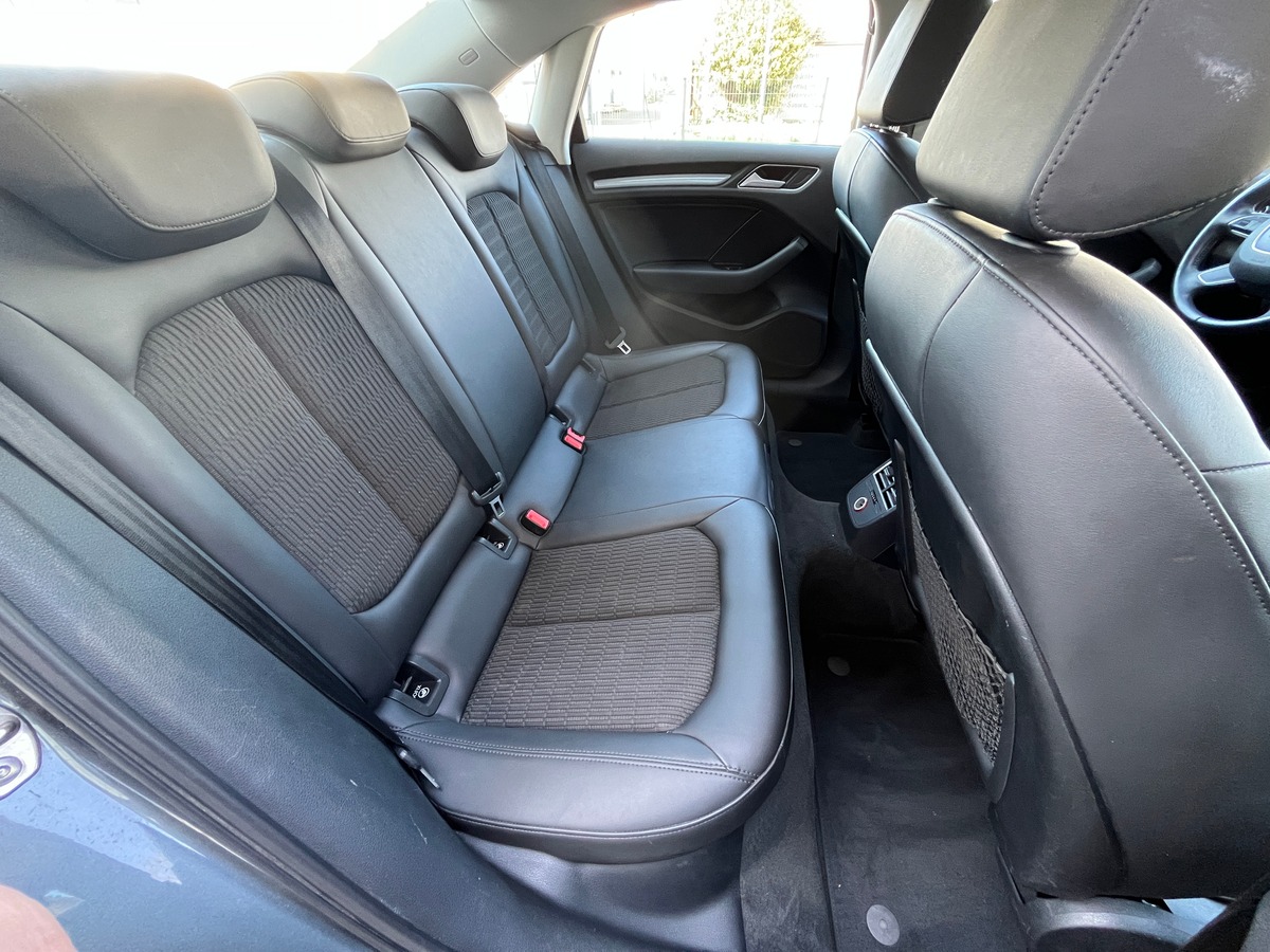 Audi A3 Berline 1.4 TFSI 150ch STRONIC 7 AMBITION LUXE, SUIVI COMPLET AUDI, TOIT OUVRANT, GPS, RADAR