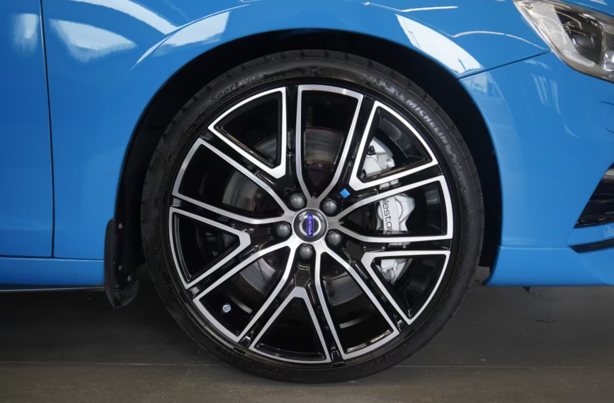 Volvo S60 II T6 AWD 367ch Polestar Geartronic/VO Allemand/Malus 3000e