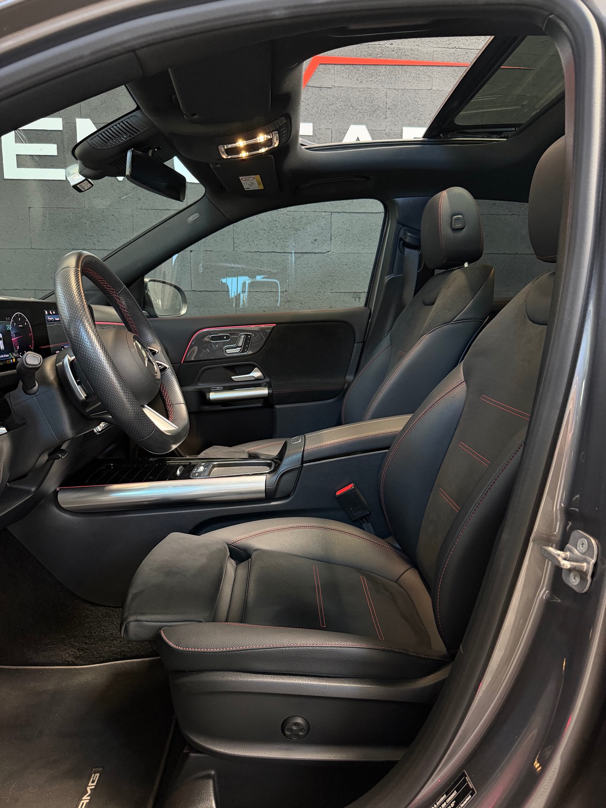 Mercedes Benz GLA 200d 2.0 d 16V 8G-DCT 150 cv AMG LINE PREMIUM PLUS