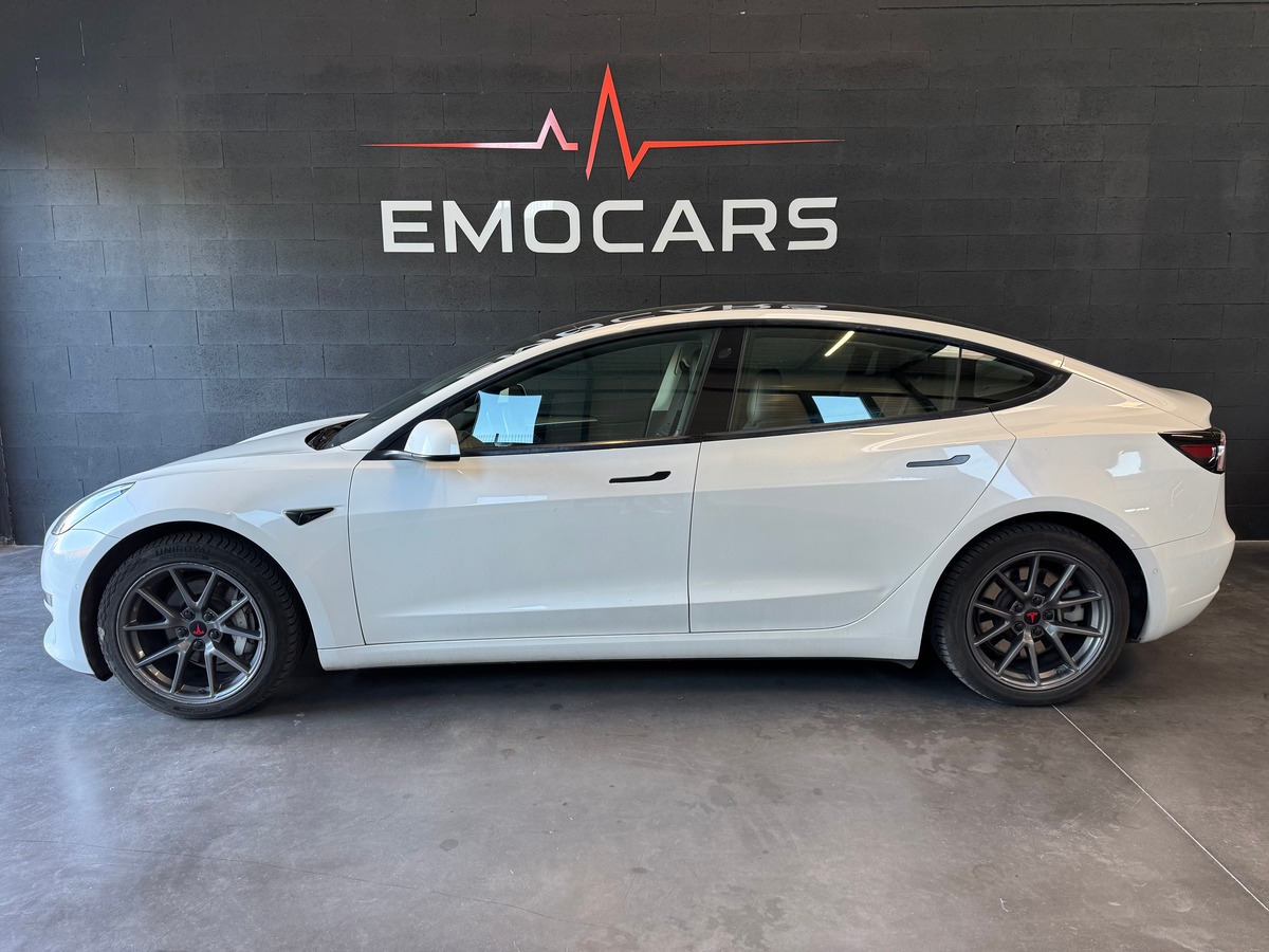 Tesla Model 3 Standard RWD Plus MY21