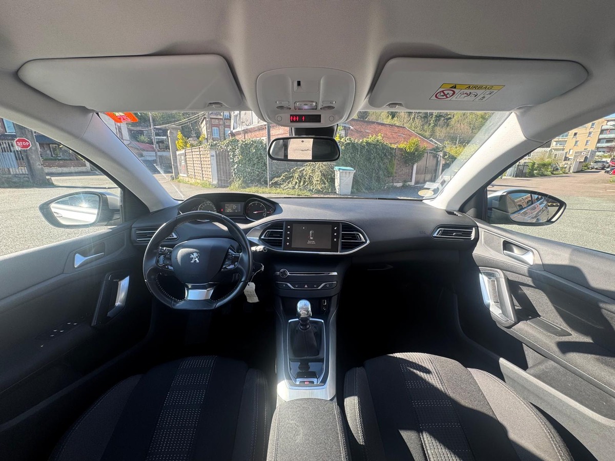 Peugeot 308 1.6 Blue-Hdi 120cv Allure - Garantie - première Main