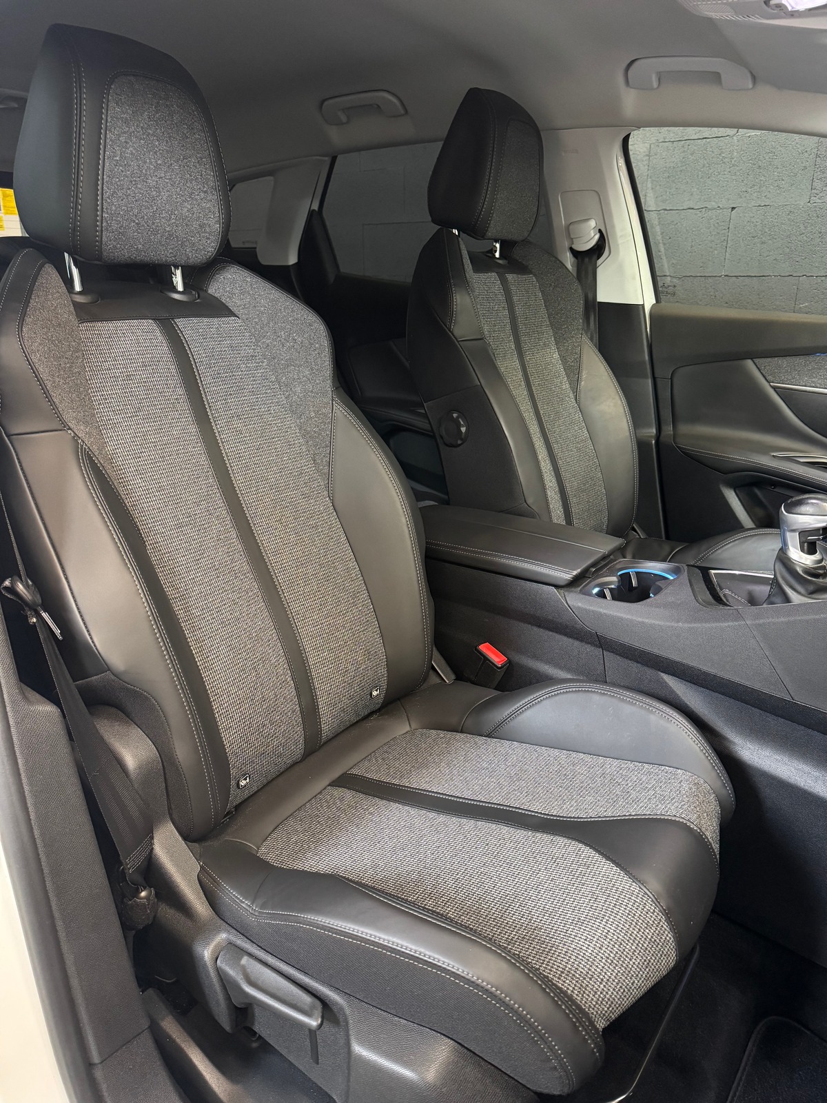 Peugeot 3008 1.5 BLUEHDI 130 BVM6 ALLURE