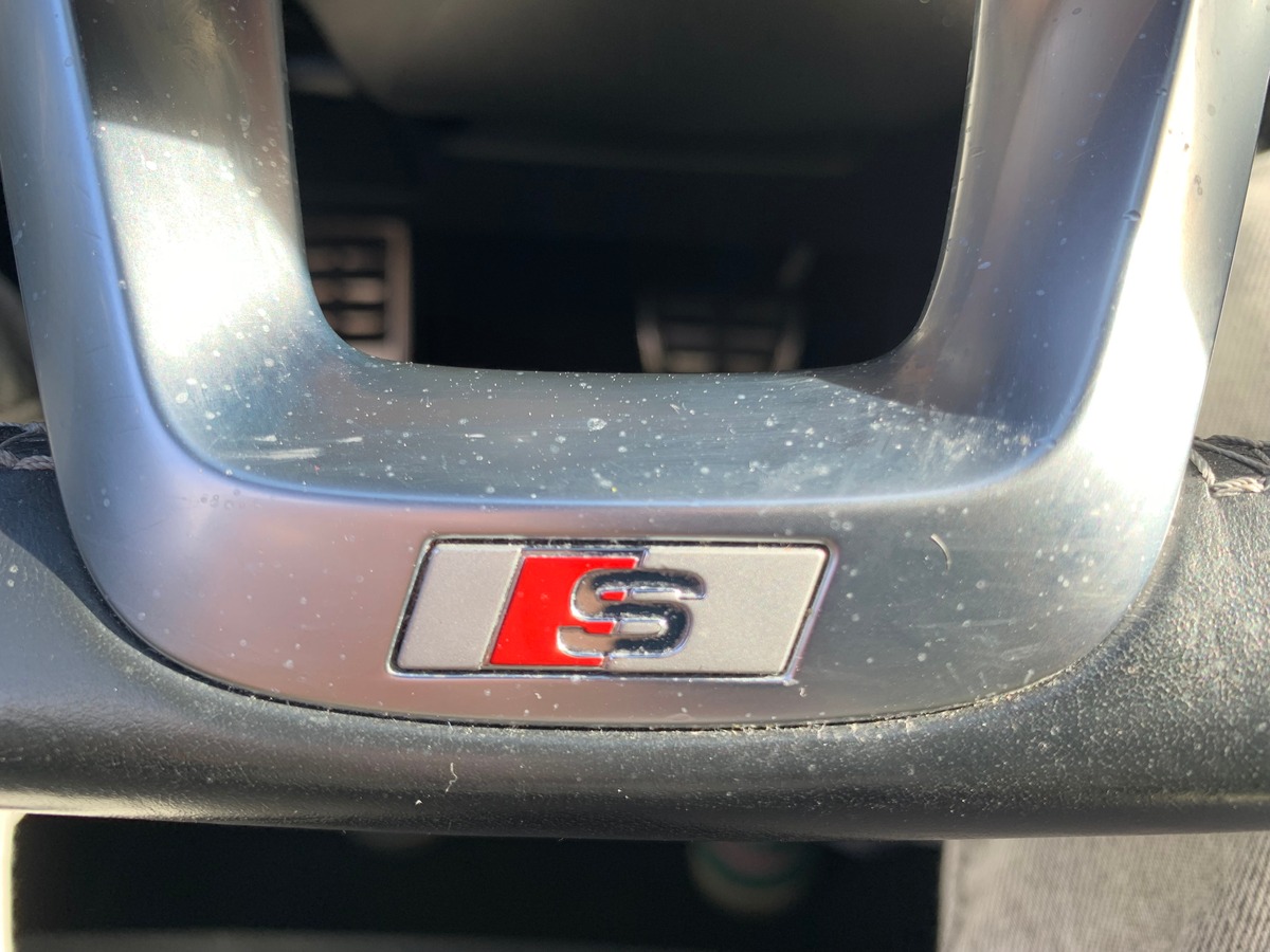 Audi Q3 Sportback 150 ch | S-Line | Caméra de recul | Apple car Play | Coffre assisté électriquement