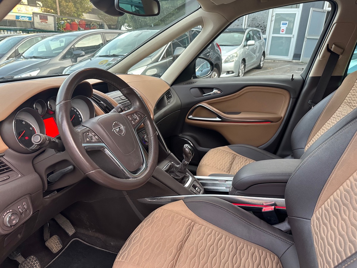 Opel Zafira Tourer 2.0 CDTI 130 CV 1r main 7pl 4X sans frais  CB
