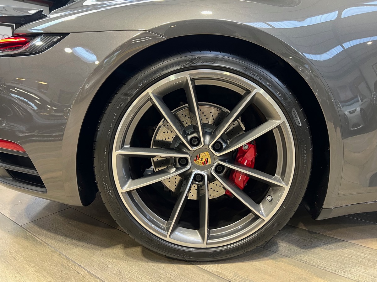 Porsche 911 TYPE 992 CARRERA S 3.0 450 cv PDK8 /GRIS QUARTZ/TOIT PANO/BOSE/